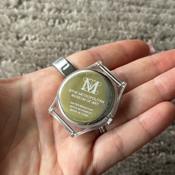 MOMA Clear Cat Design Watch - Picture 3 of 5